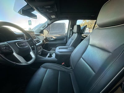 2022 GMC Yukon SLT