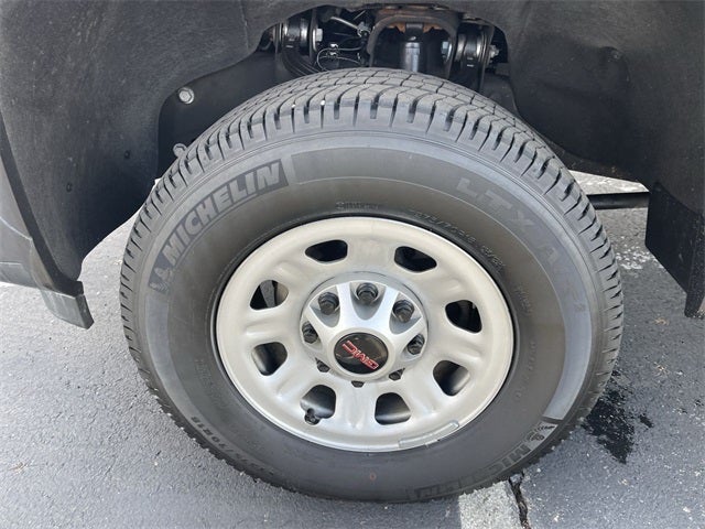 2024 GMC Sierra 2500HD Pro