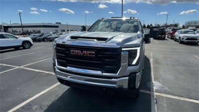 2024 GMC Sierra 2500HD Pro