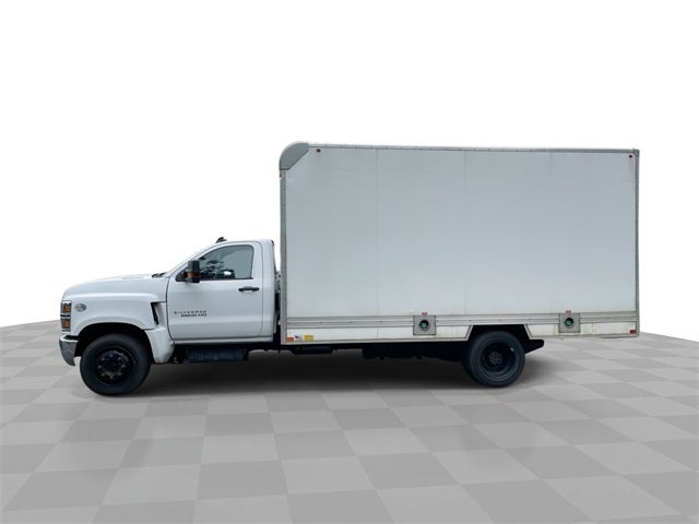 2019 Chevrolet Silverado 5500HD BOX TRUCK