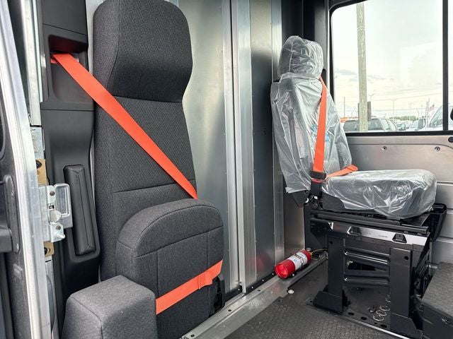 2024 BrightDrop Zevo 400 Base