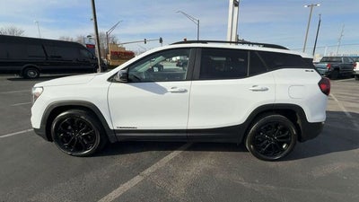 2022 GMC Terrain SLE