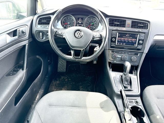 2019 Volkswagen Golf Base