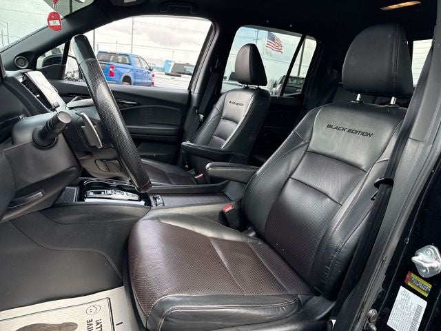 2022 Honda Ridgeline Black Edition