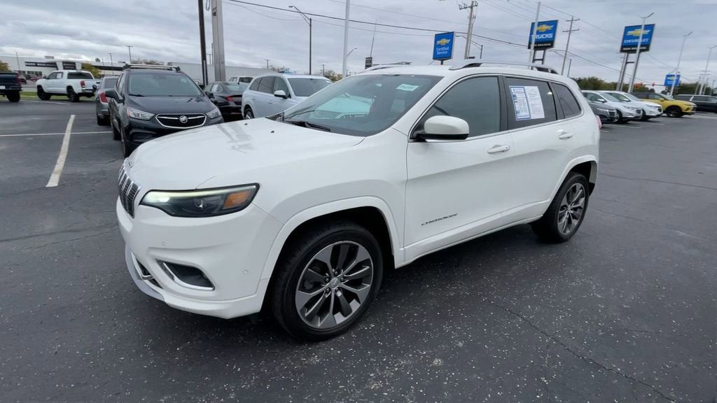 2019 Jeep Cherokee Overland