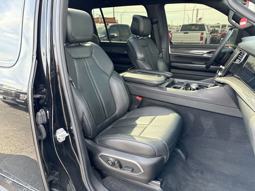 2022 Jeep Wagoneer Series III