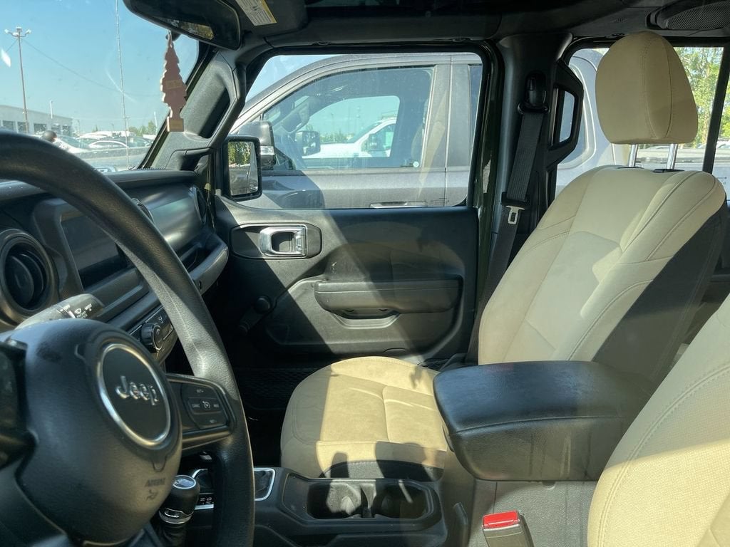 2023 Jeep Gladiator Sport