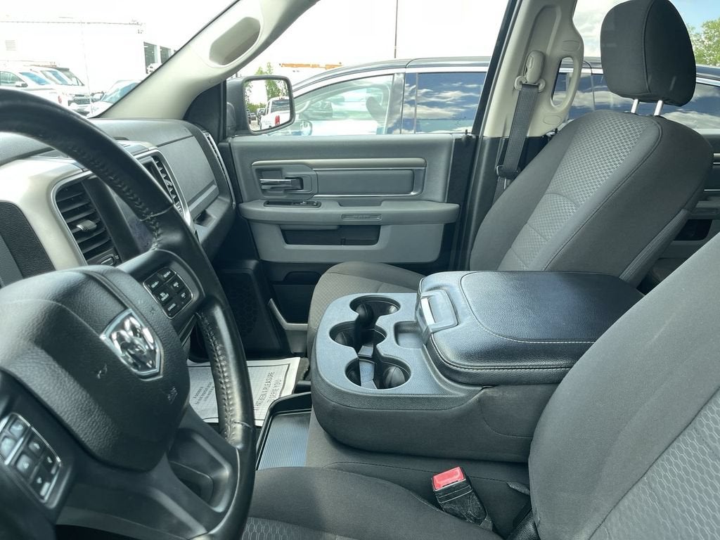 2020 RAM 1500 Classic Warlock Crew Cab 4x4 5'7" Box