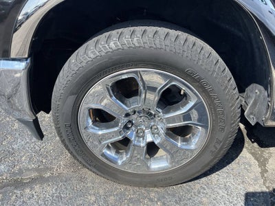2020 RAM 1500 Big Horn Quad Cab 4x4 6'4" Box