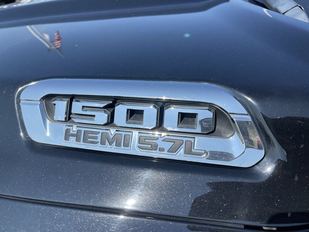 2020 RAM 1500 Big Horn Quad Cab 4x4 6'4" Box
