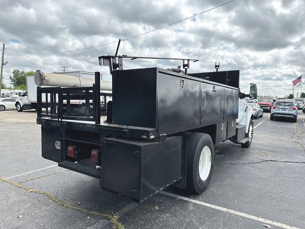 2021 Ford F-750 Straight Frame NA