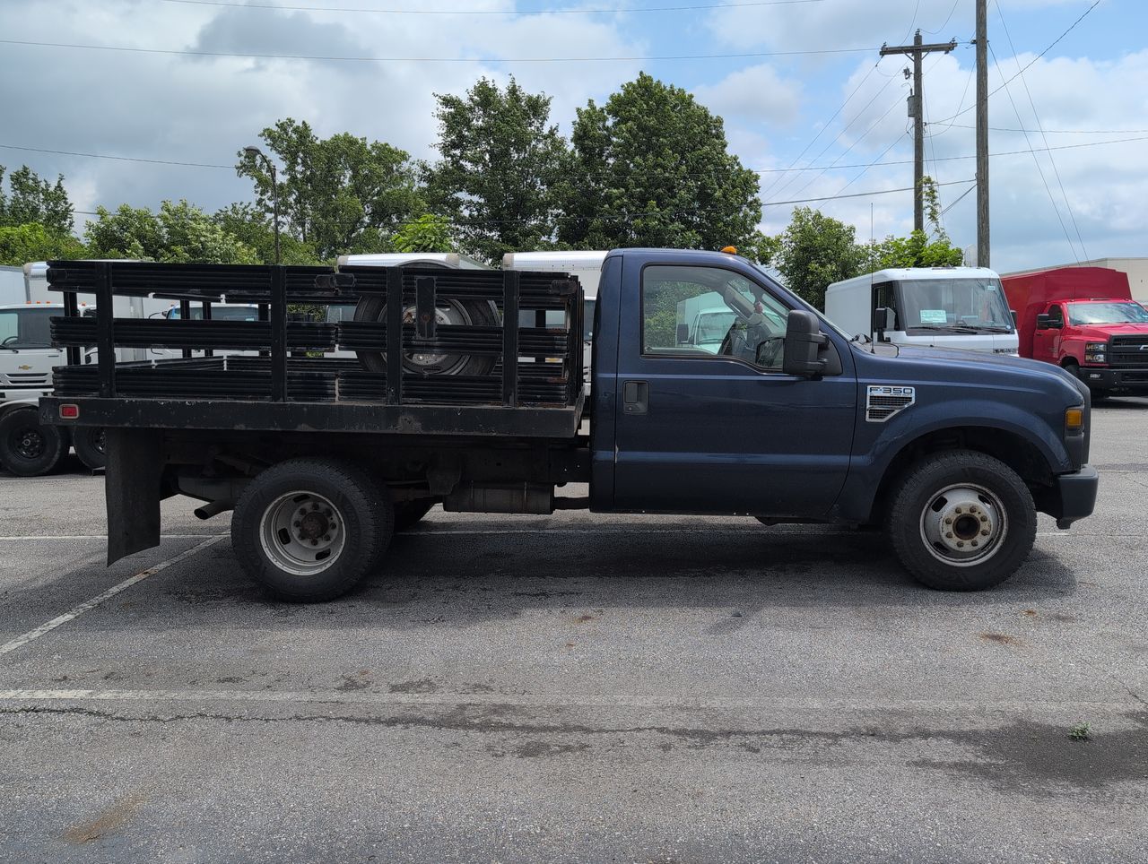 2008 Ford Super Duty F-350 DRW XL