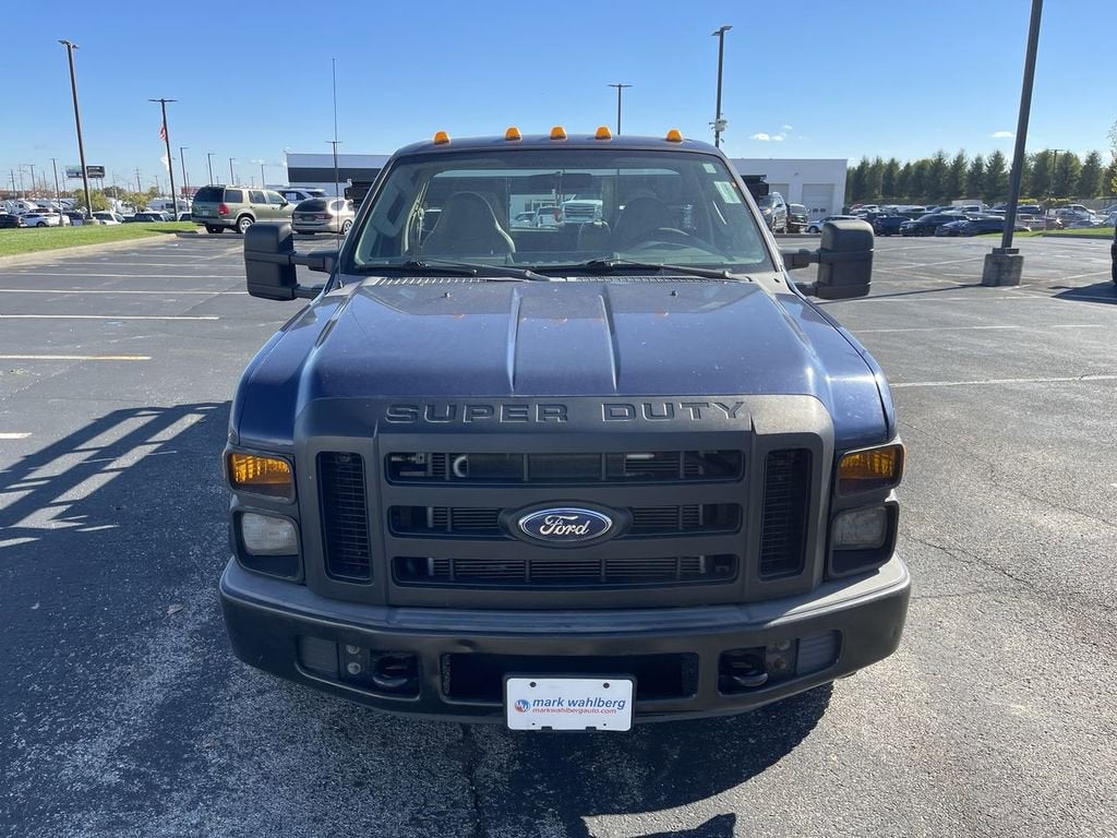 2008 Ford Super Duty F-350 DRW XL