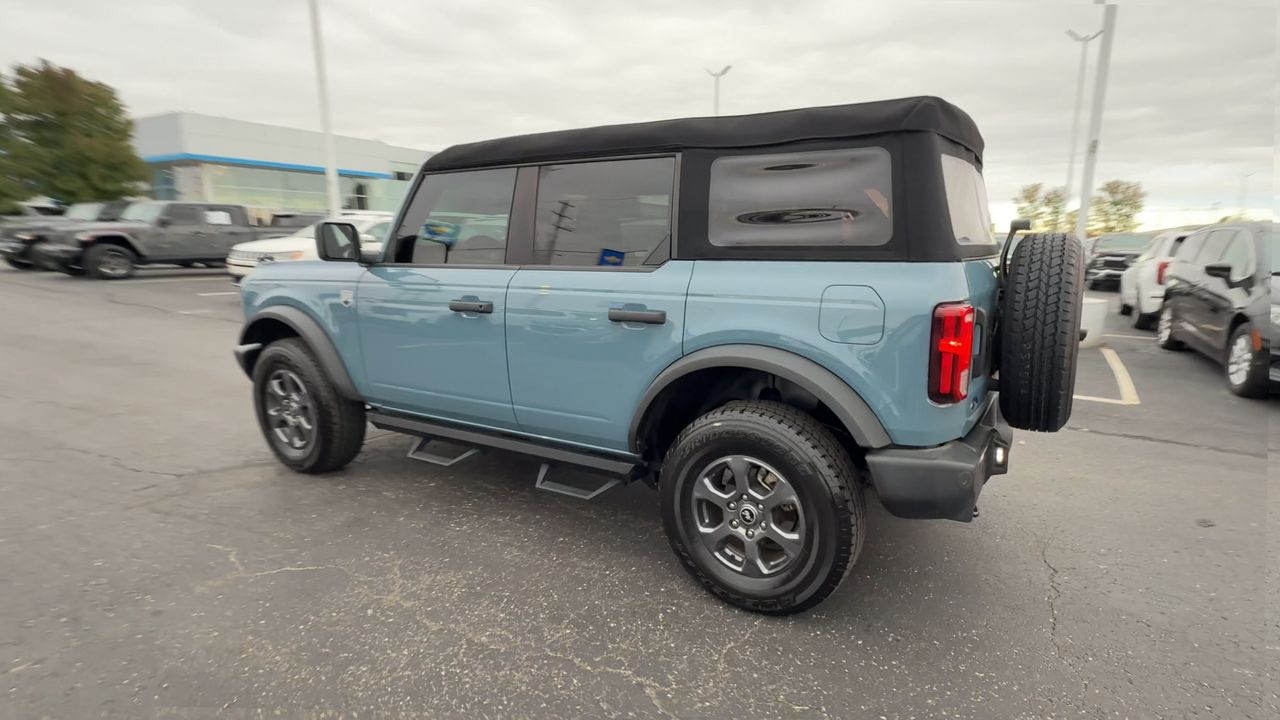 2023 Ford Bronco Base