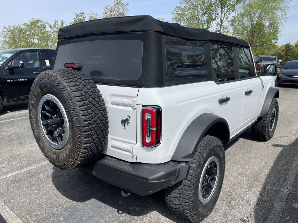 2022 Ford Bronco Base