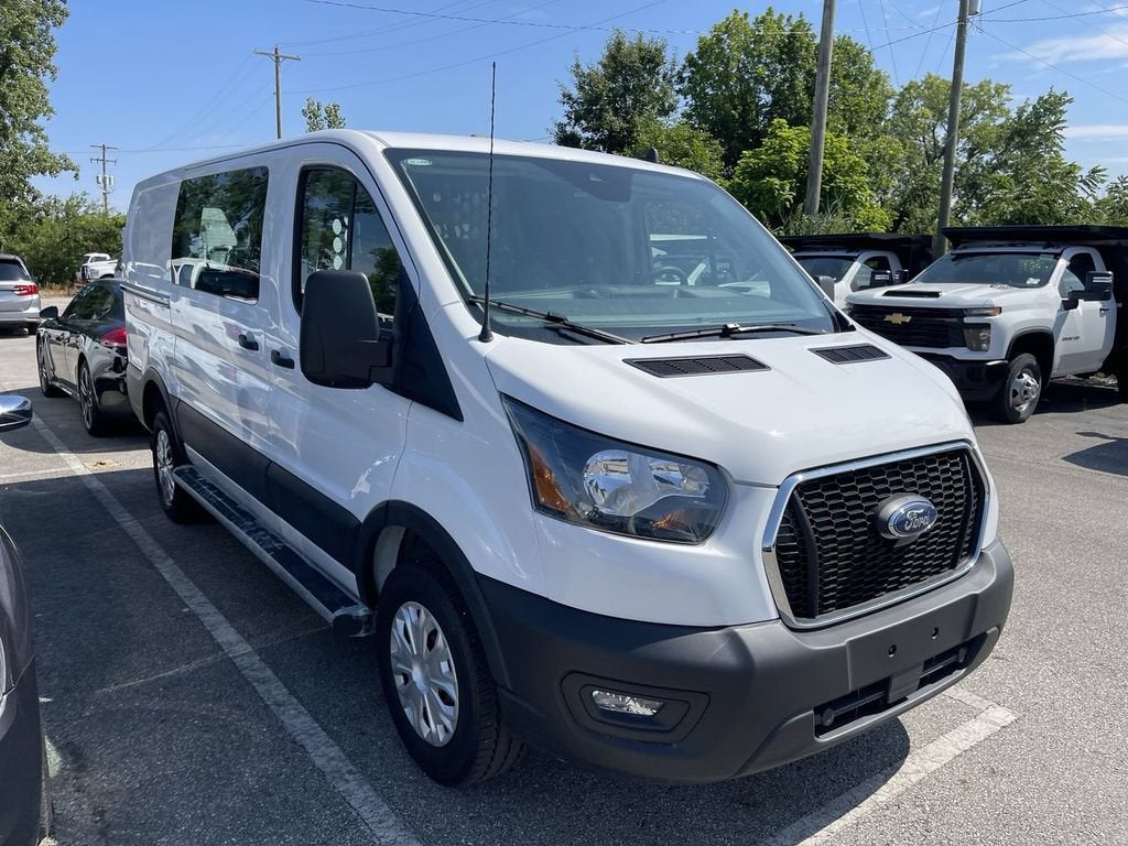 2025 Ford Transit Cargo Van T-250 130" Low Rf 9070 GVWR RWD