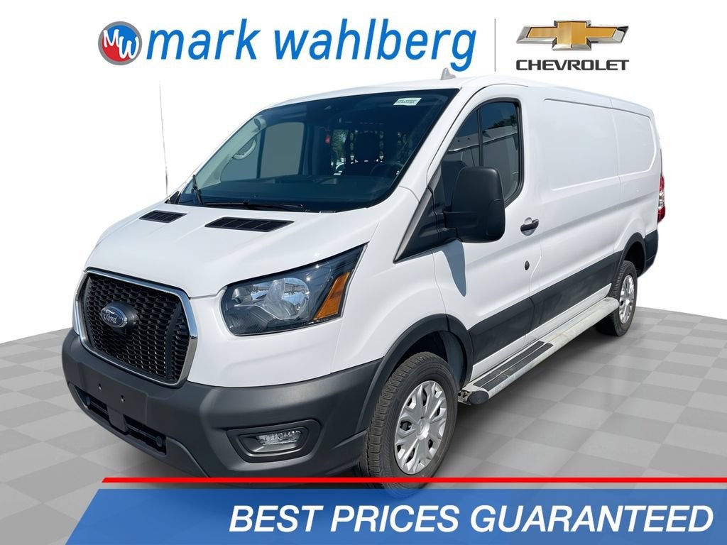 2025 Ford Transit Cargo Van T-250 130" Low Rf 9070 GVWR RWD