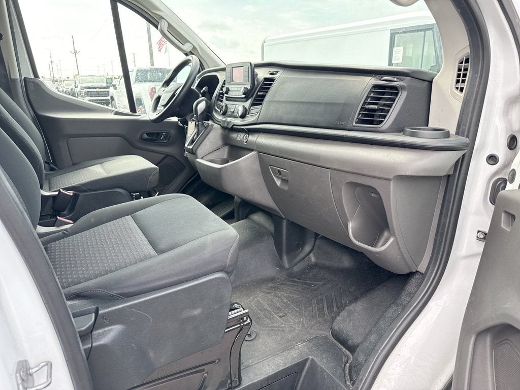 2025 Ford Transit Cargo Van T-250 130" Low Rf 9070 GVWR RWD
