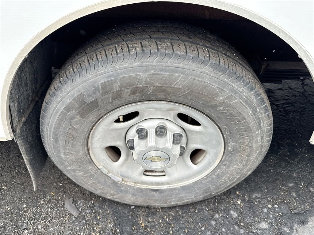 2021 Chevrolet Express Cutaway 3500 3500 Van 139