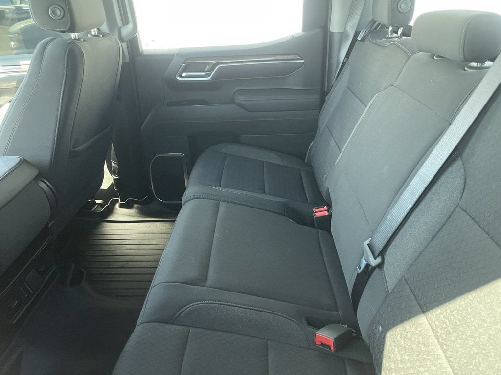 2025 Chevrolet Silverado 1500 LT (2FL)