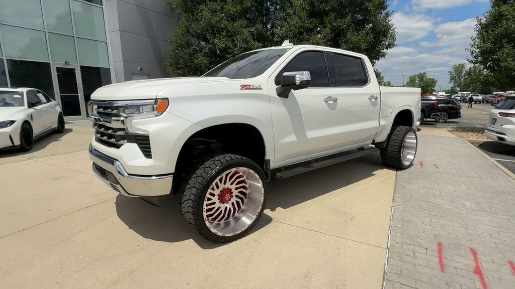 2025 Chevrolet Silverado 1500 LTZ