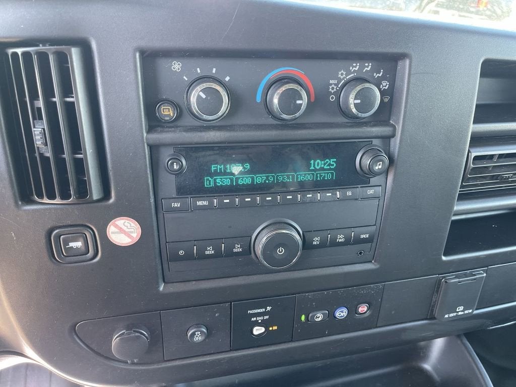 2022 Chevrolet Express Cargo 2500 WT