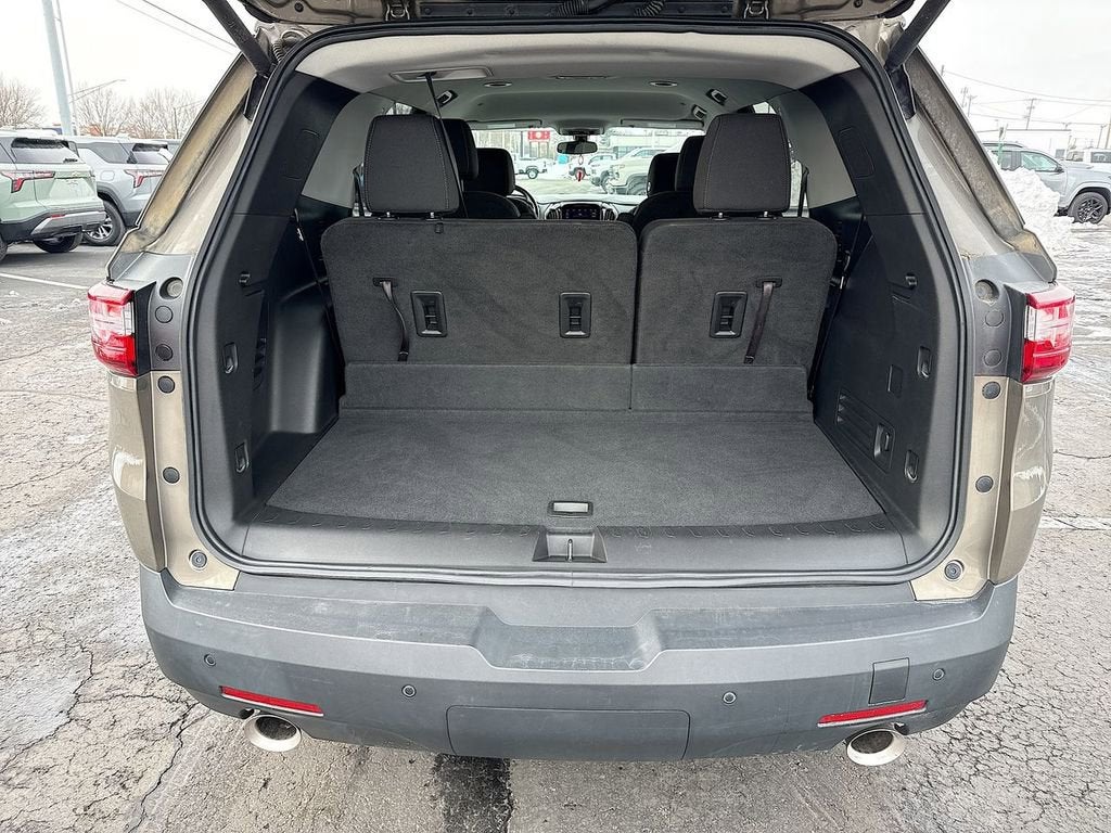 2020 Chevrolet Traverse LT Cloth