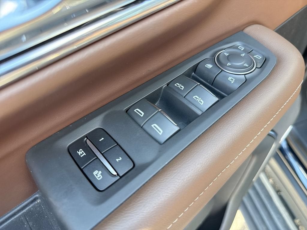 2023 Chevrolet Suburban High Country