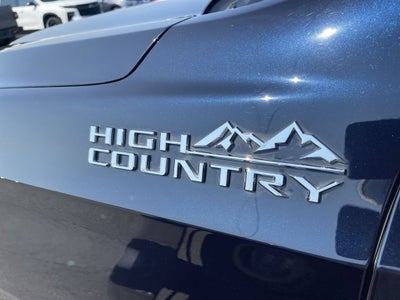 2023 Chevrolet Suburban High Country