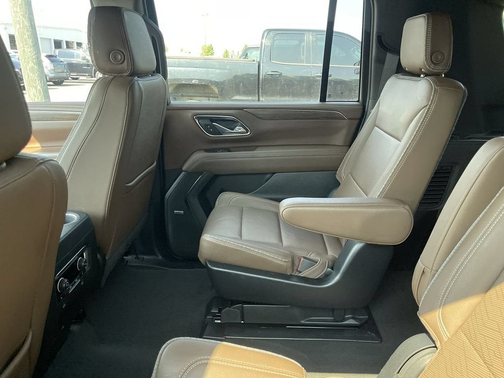 2023 Chevrolet Suburban High Country