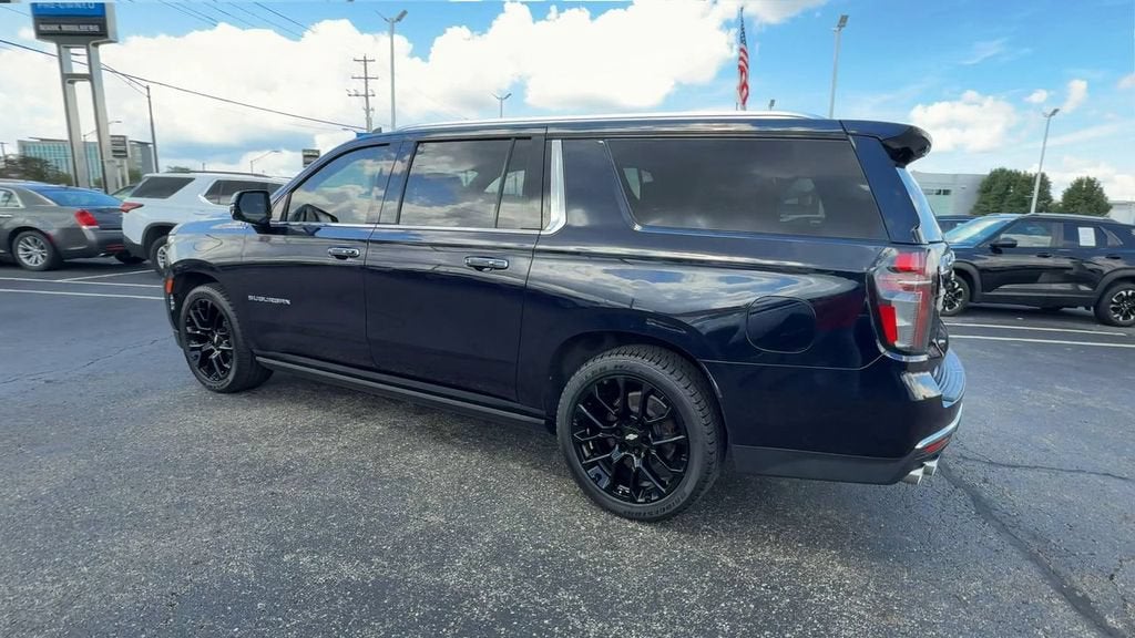 2023 Chevrolet Suburban High Country
