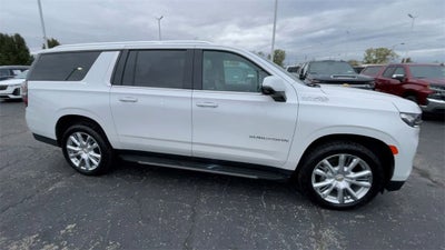 2023 Chevrolet Suburban High Country