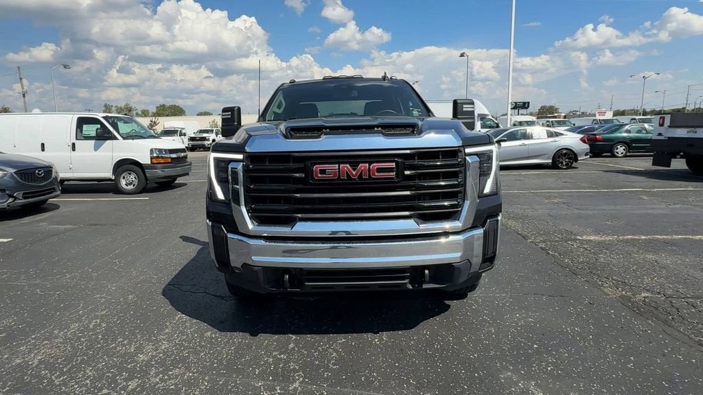 2024 GMC Sierra 2500 HD Pro