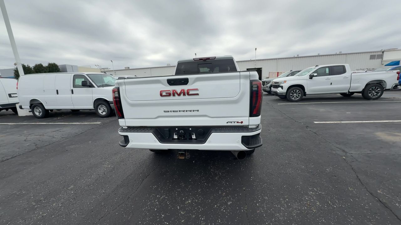 2024 GMC Sierra 2500 HD AT4
