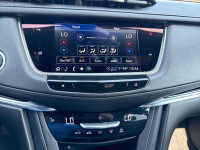 2023 Cadillac XT6 Luxury