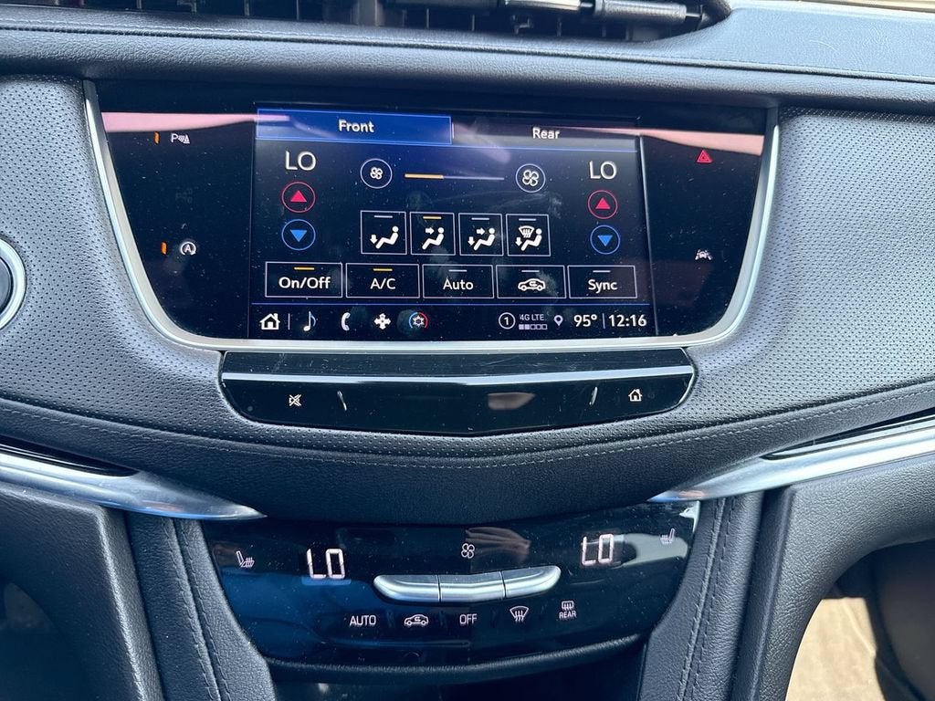 2023 Cadillac XT6 Luxury