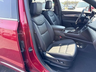 2023 Cadillac XT6 Luxury