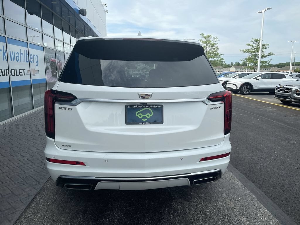 2024 Cadillac XT6 Luxury
