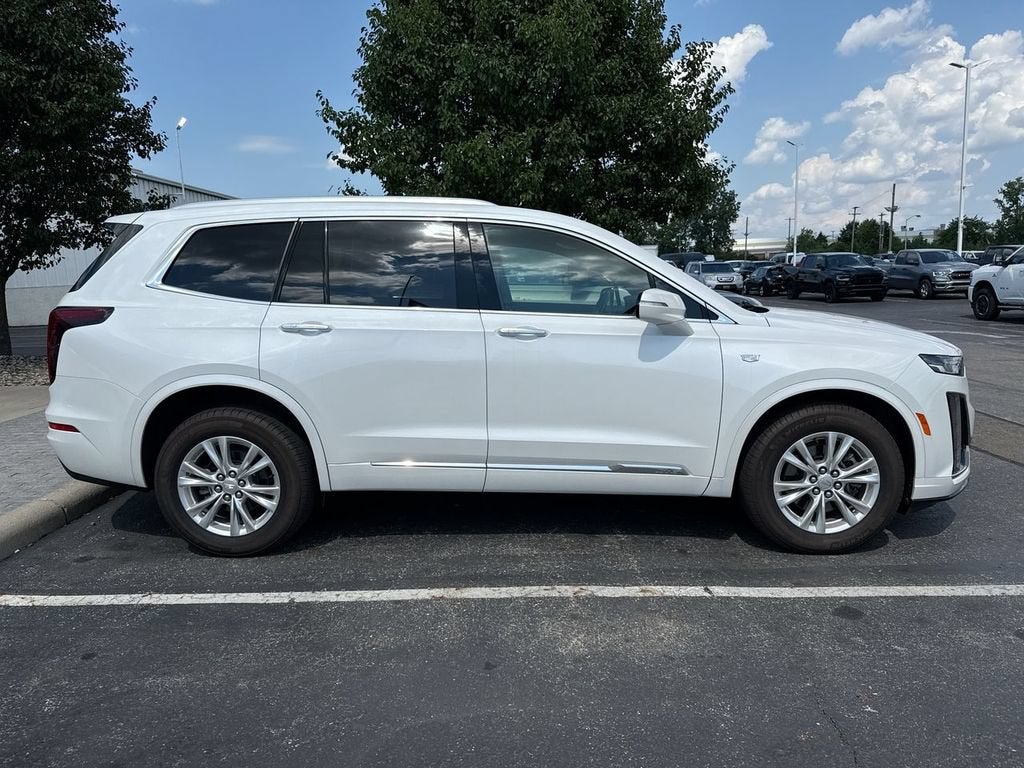2024 Cadillac XT6 Luxury