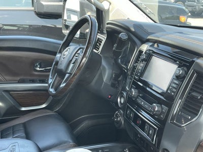 2017 Nissan TITAN XD Platinum Reserve Diesel