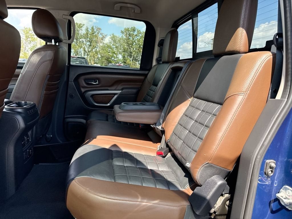 2017 Nissan TITAN XD Platinum Reserve Diesel