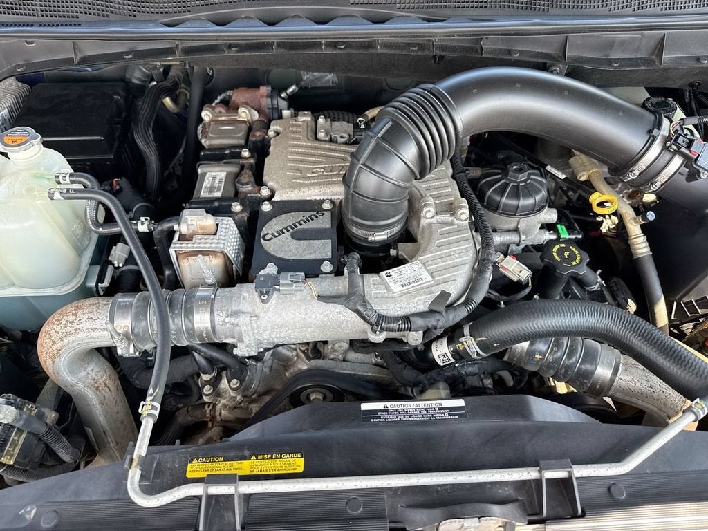 2017 Nissan TITAN XD Platinum Reserve Diesel