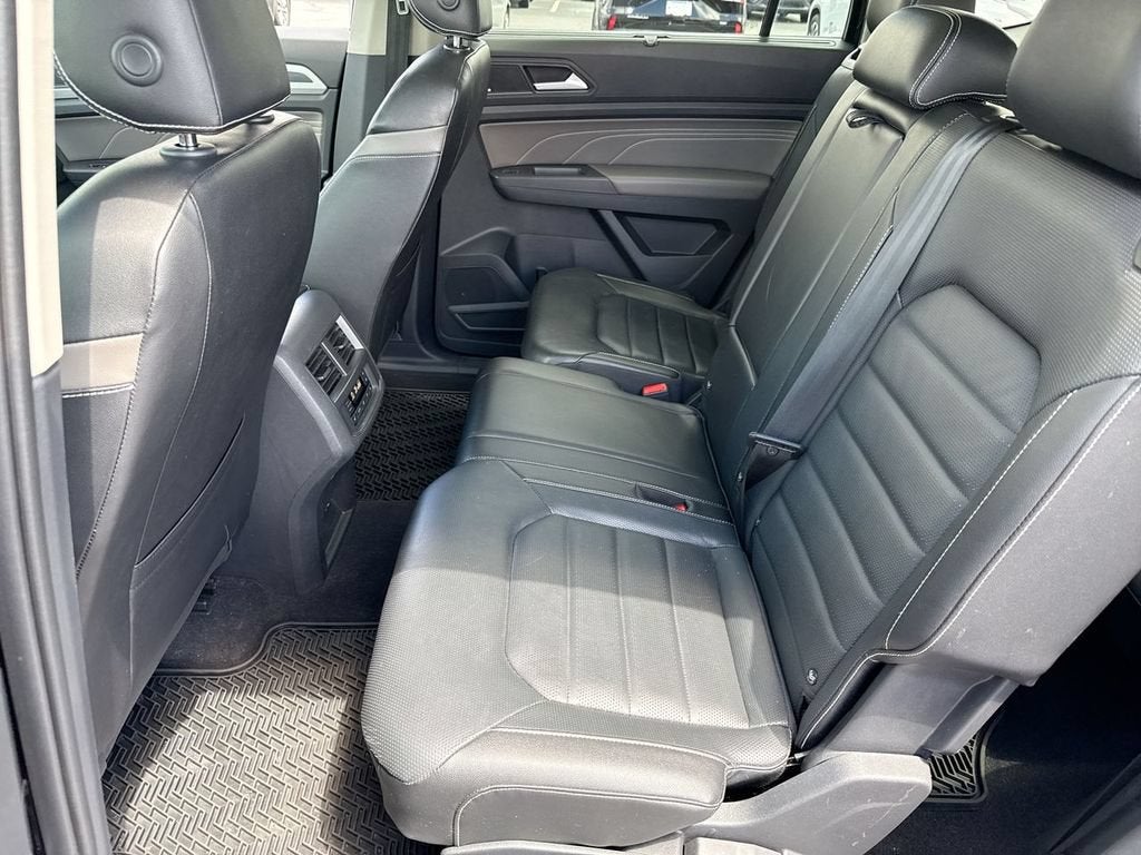2022 Volkswagen Atlas 3.6L V6 SEL Premium R-Line