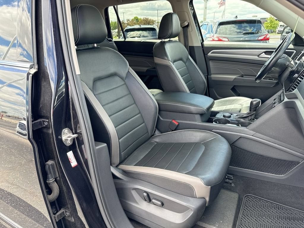 2022 Volkswagen Atlas 3.6L V6 SEL Premium R-Line
