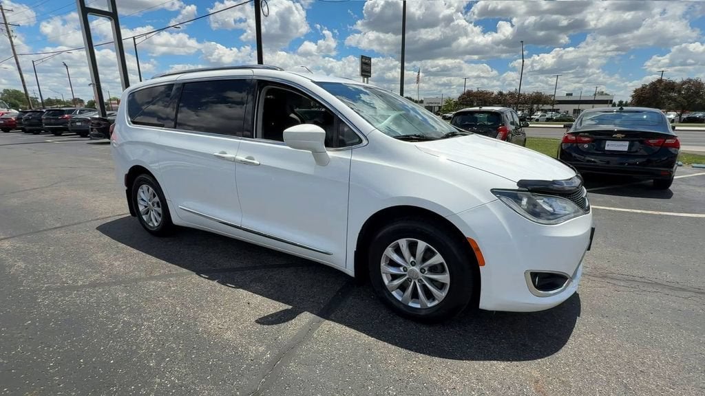 2018 Chrysler Pacifica Touring L