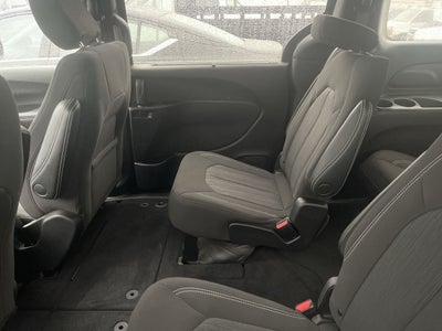 2022 Chrysler Pacifica Touring