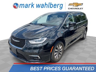 2023 Chrysler Pacifica Hybrid Touring L