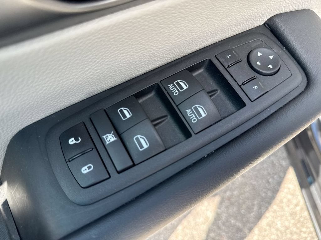 2023 Chrysler Pacifica Touring L AWD