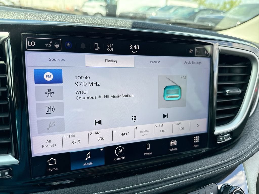 2023 Chrysler Pacifica Touring L AWD