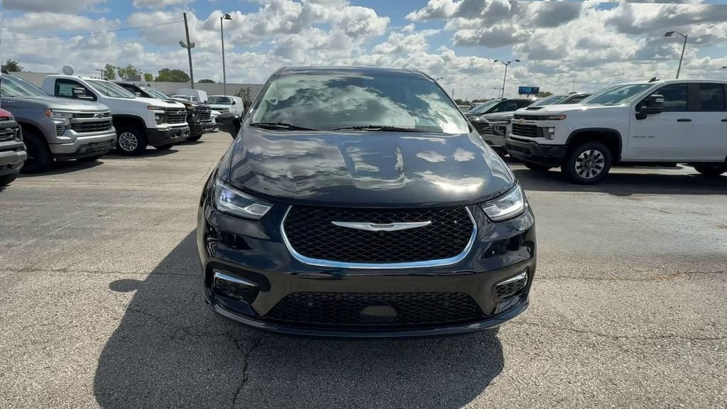 2023 Chrysler Pacifica Touring L AWD